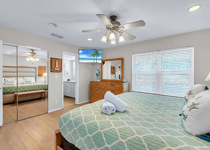 Cypress-n-sun B-2 Holiday home